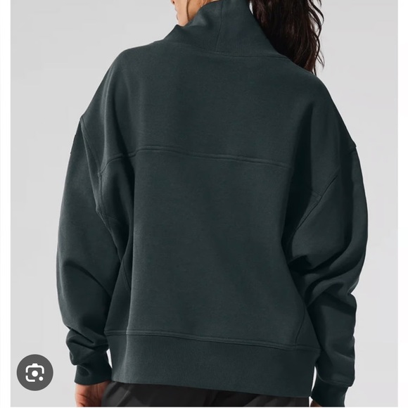 NWT ALO YOGA Hazy Mock Neck Pullover Charcoal Green - Picture 3 of 7